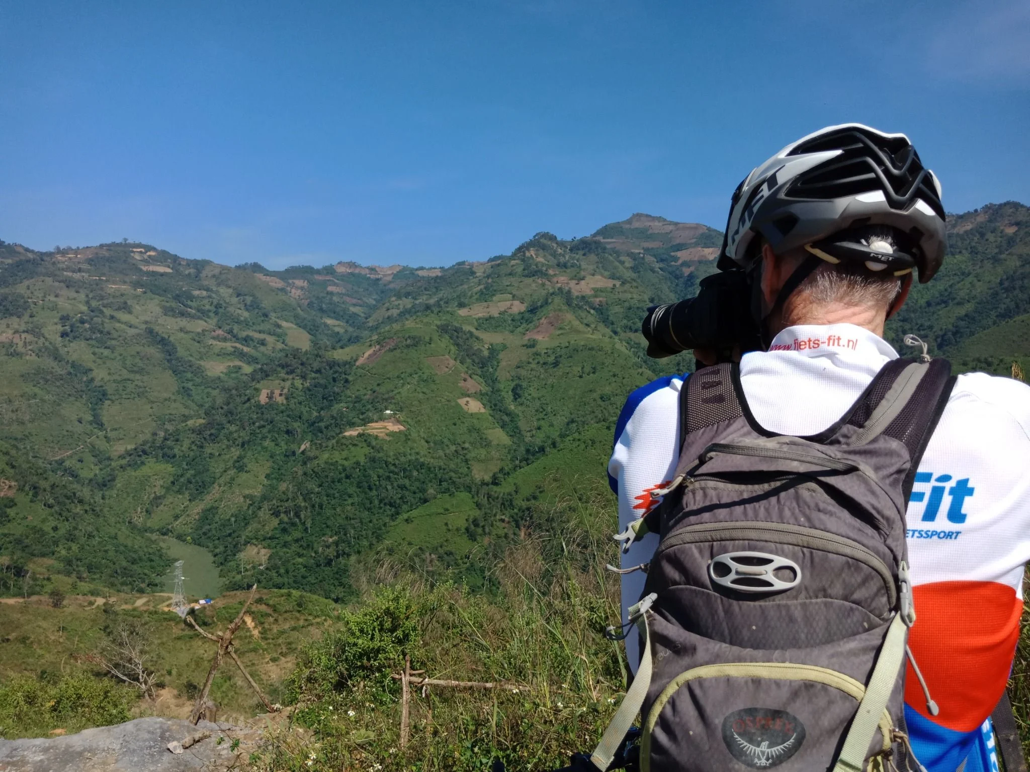 Explore the remote village by bicycle - Ref . TGP1DB