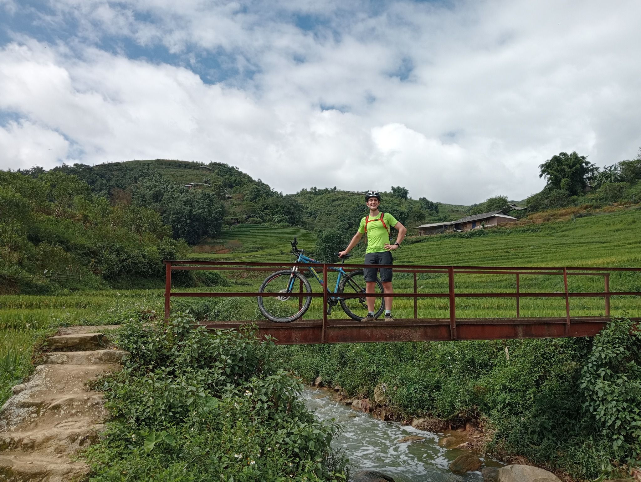 Explore amazing mountain biking - Ref . TPMS1B